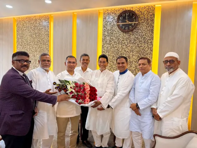 হুইপ নিযুক্ত হওয়ায় শুভেচ্ছা ও অভিনন্দন বিনিময়